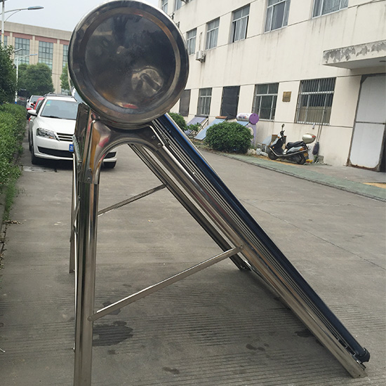 Compact Pressure Solar Water Heater